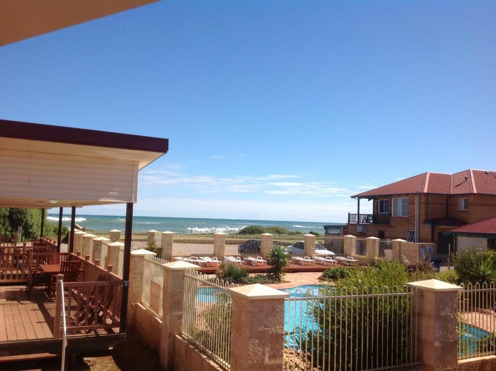 Seaspray Beach Holiday Park Dongara Bilik gambar