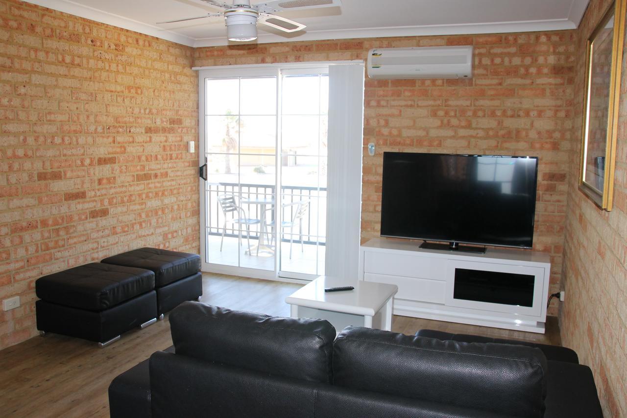 Seaspray Beach Holiday Park Dongara Bilik gambar
